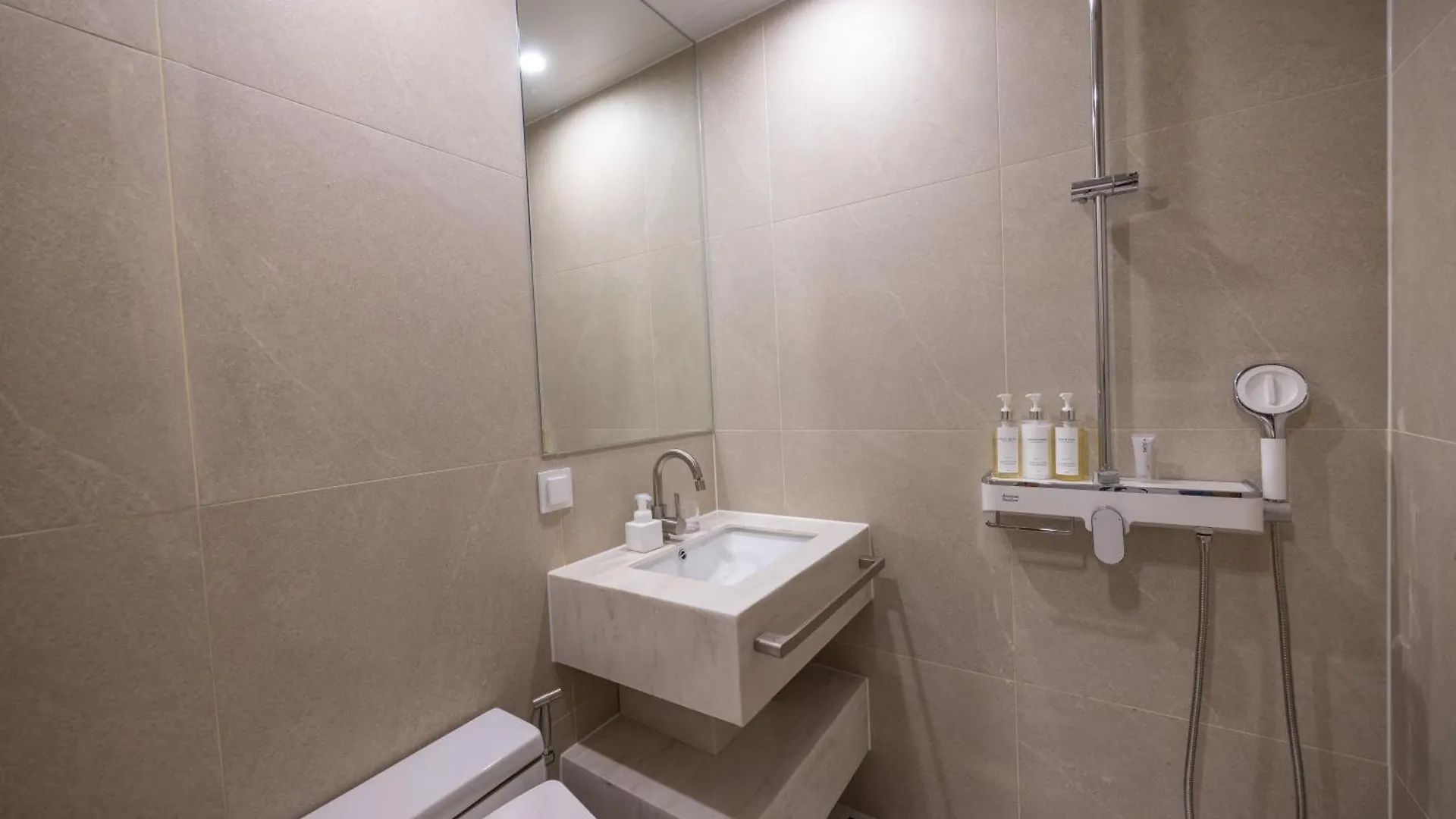 H-Avenue Hotel Haeundae Busan 2*,  South Korea