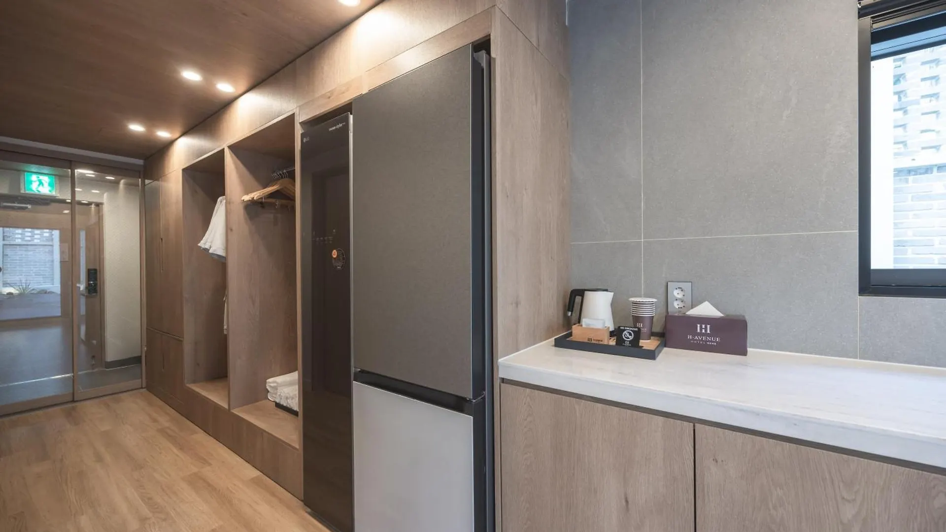**  H-Avenue Hotel Haeundae Busan South Korea