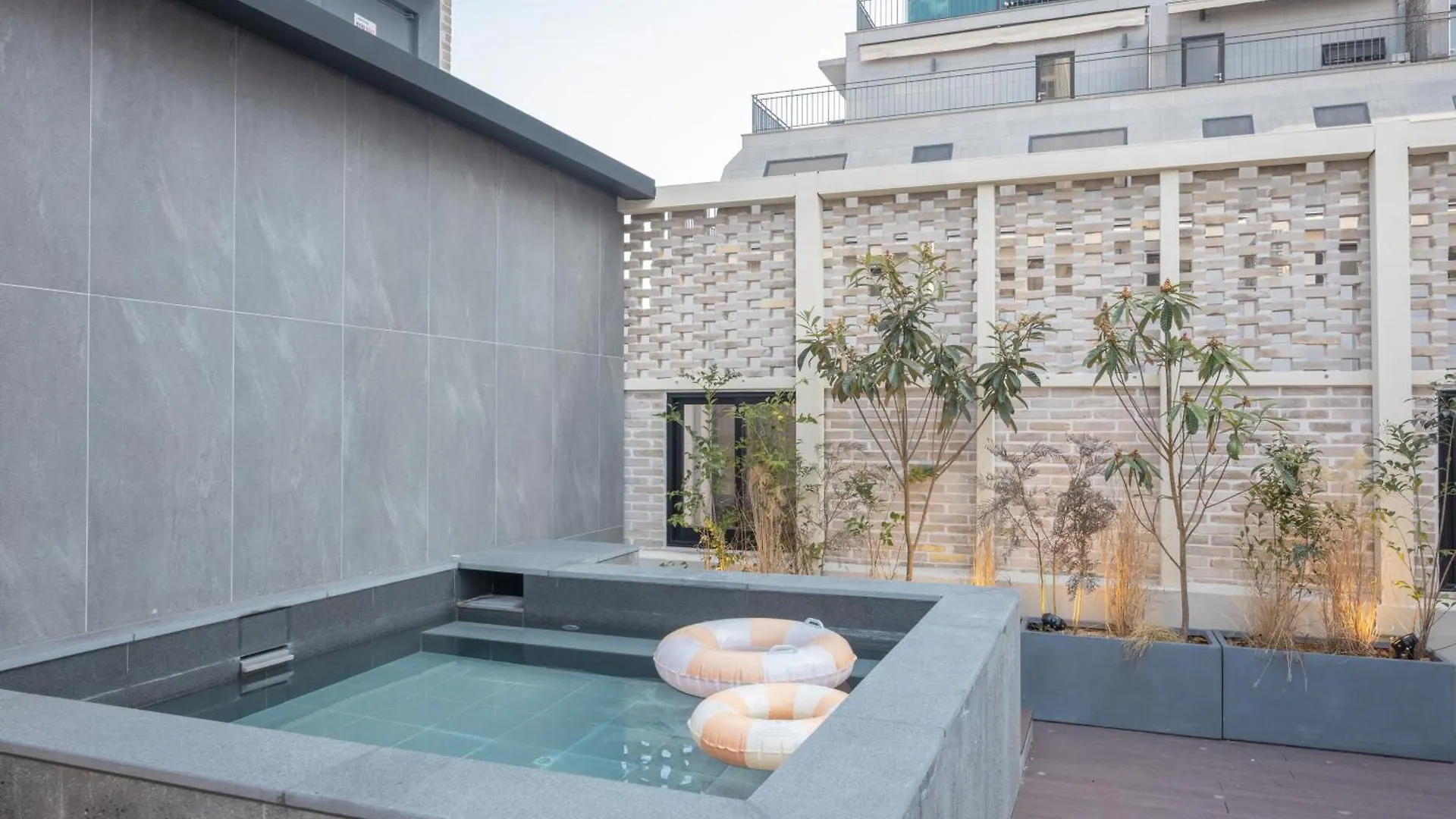 H-Avenue Hotel Haeundae Busan