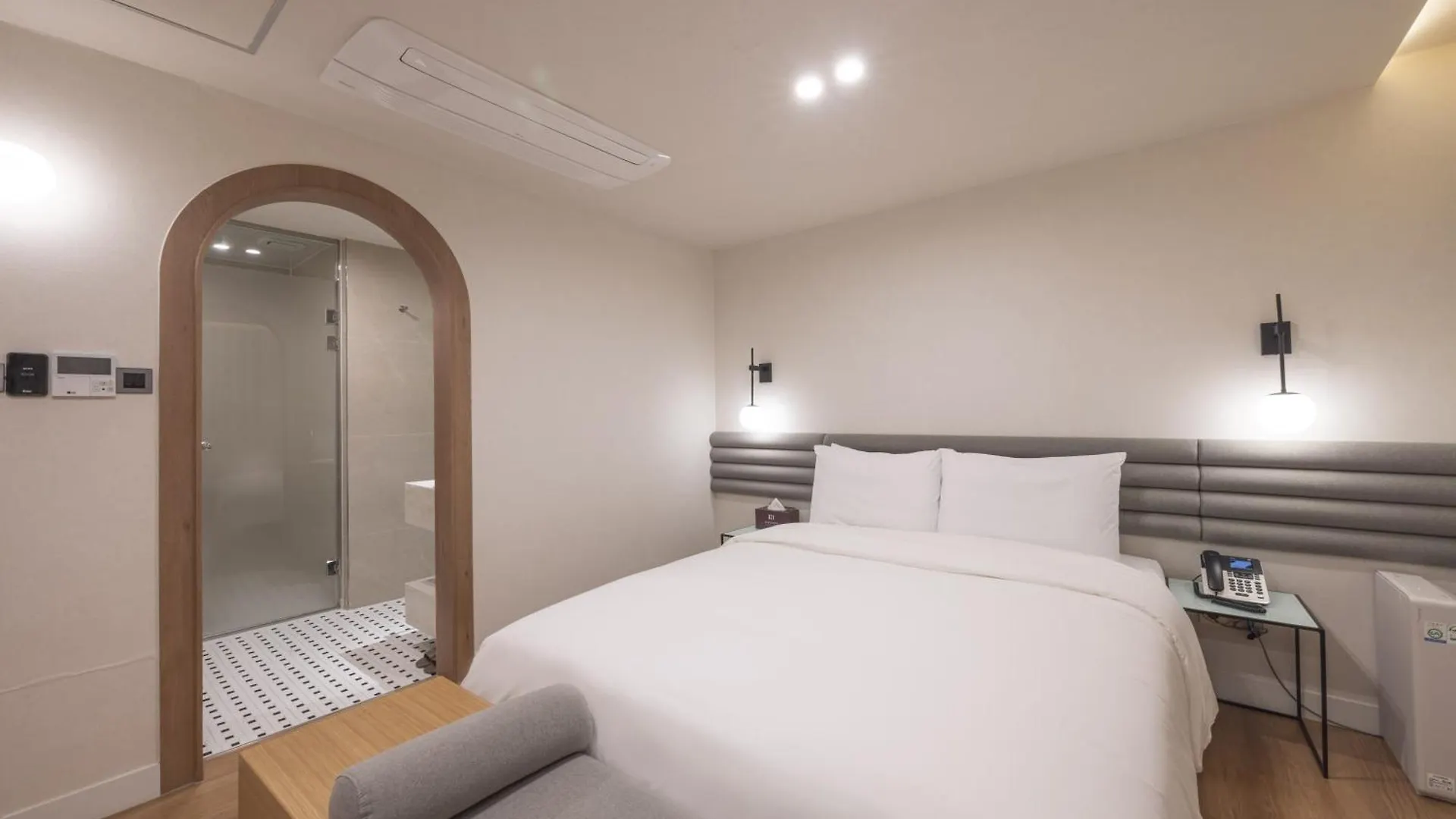 **  H-Avenue Hotel Haeundae Busan South Korea