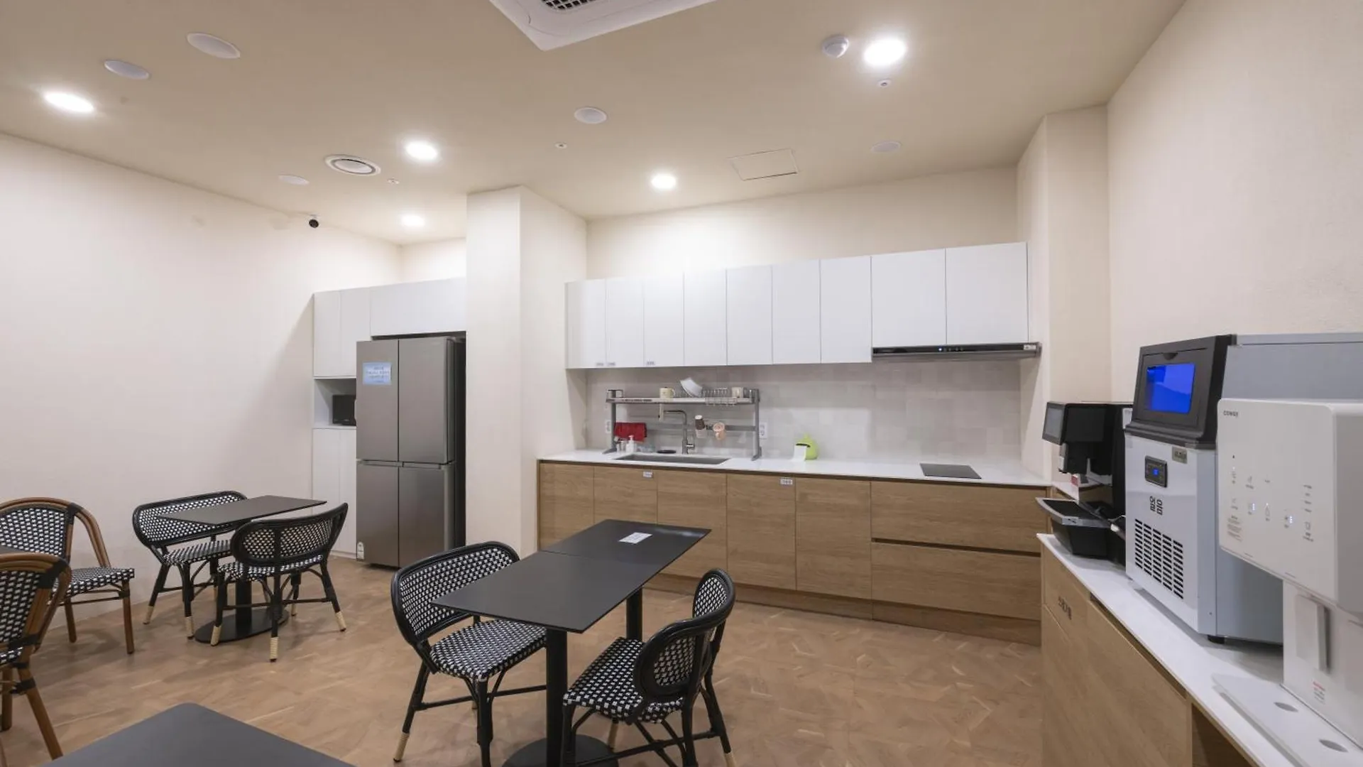 H-Avenue Hotel Haeundae Busan