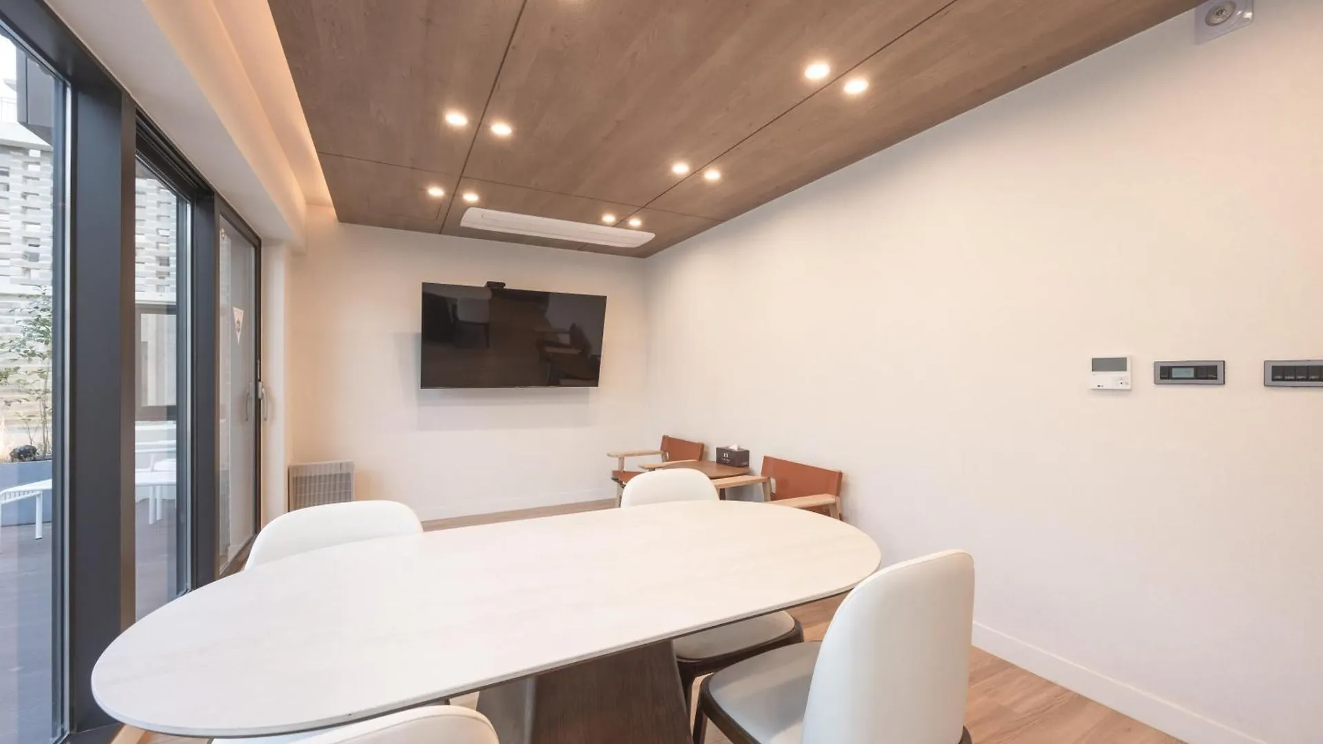 **  H-Avenue Hotel Haeundae Busan Güney Kore